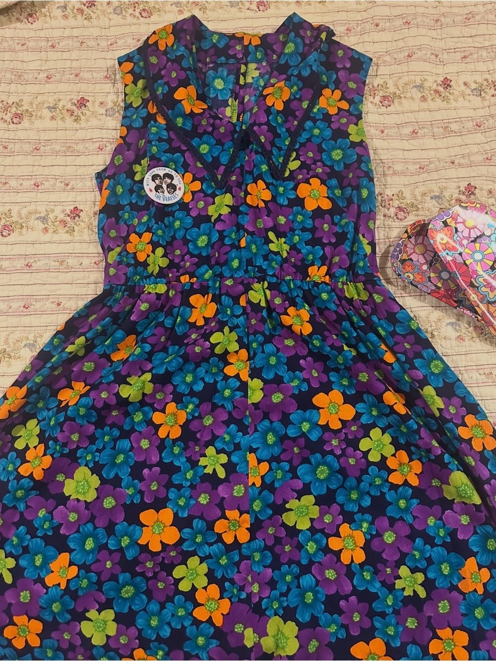 True Vintage 60s 70s Psychedelic Floral Mod Dress Dagger Collar Lace Trim S/M M